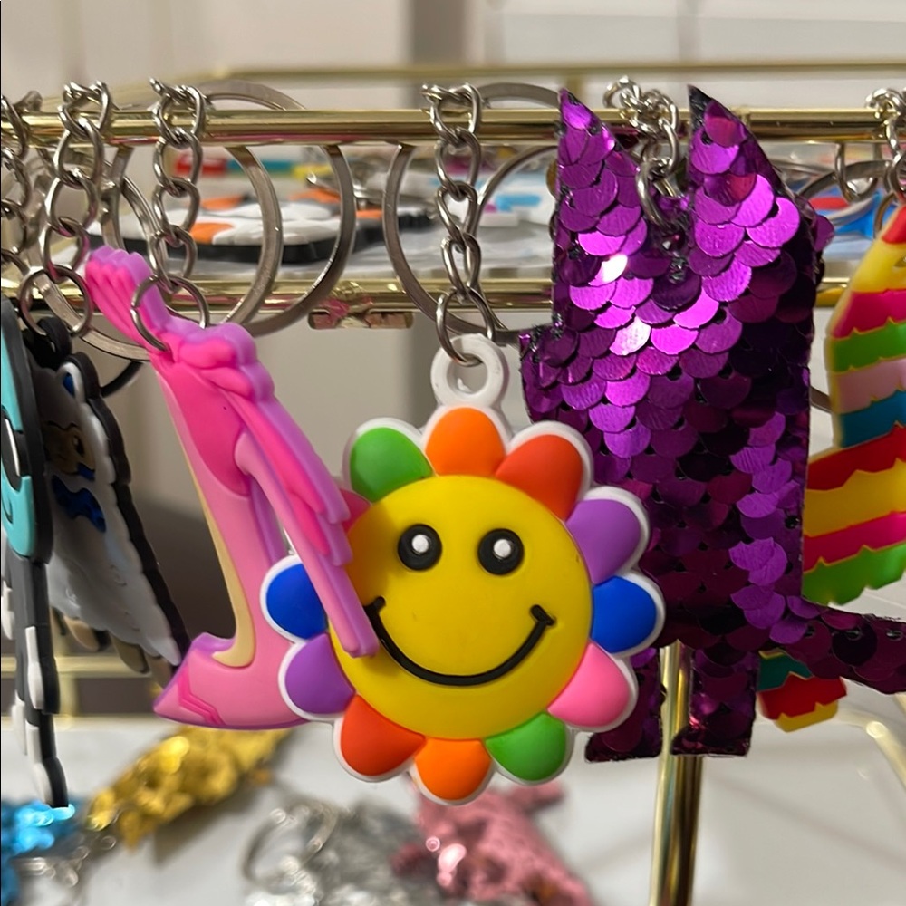 Colorful Smiley Flower Keychain